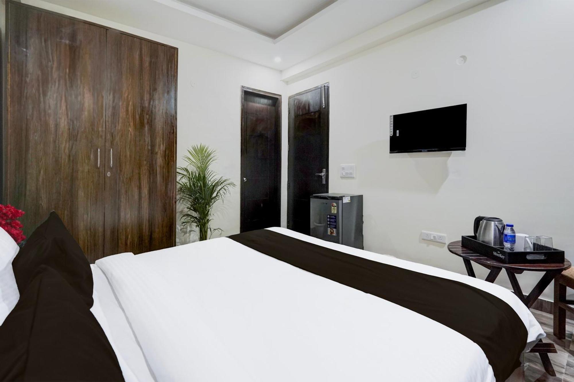 Townhouse Delight Inn Gurgaon Extérieur photo