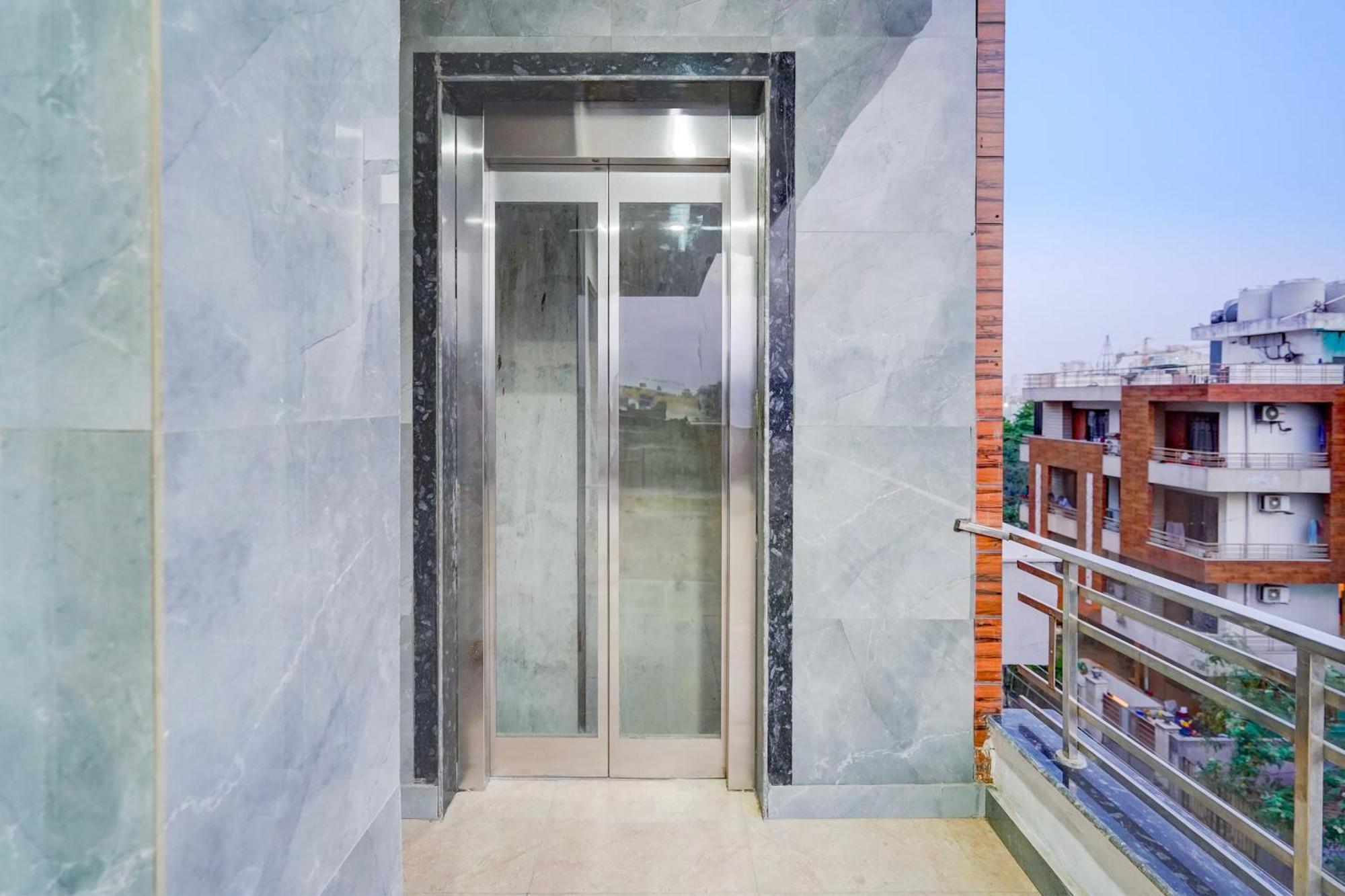 Townhouse Delight Inn Gurgaon Extérieur photo